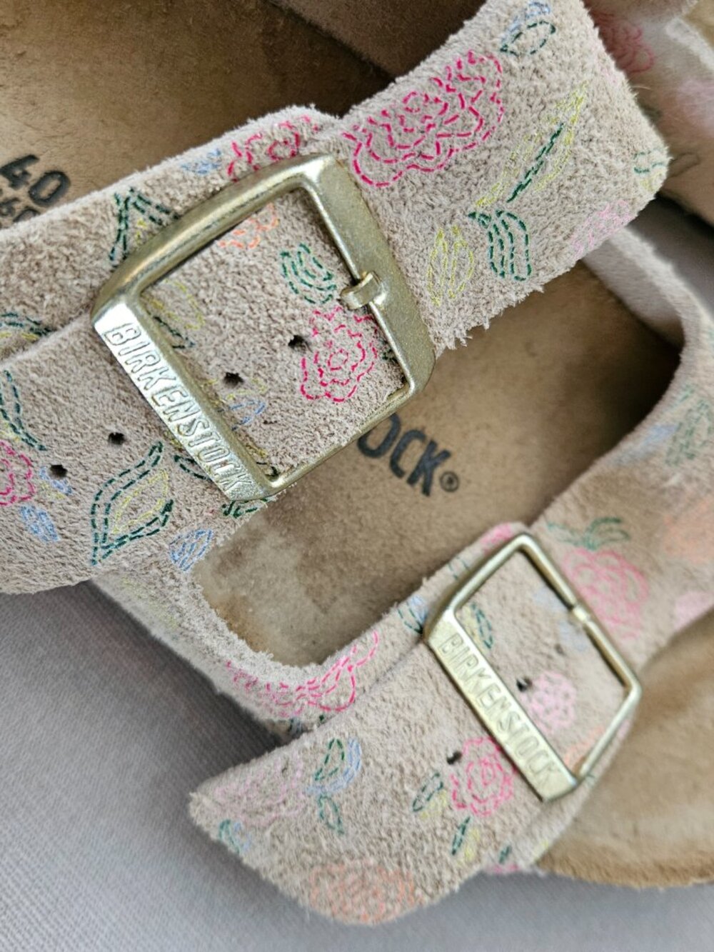 Birkenstock Arizona Suede Sandcastle Floral Sandals Size 40 / US 9 - Picture 3 of 7